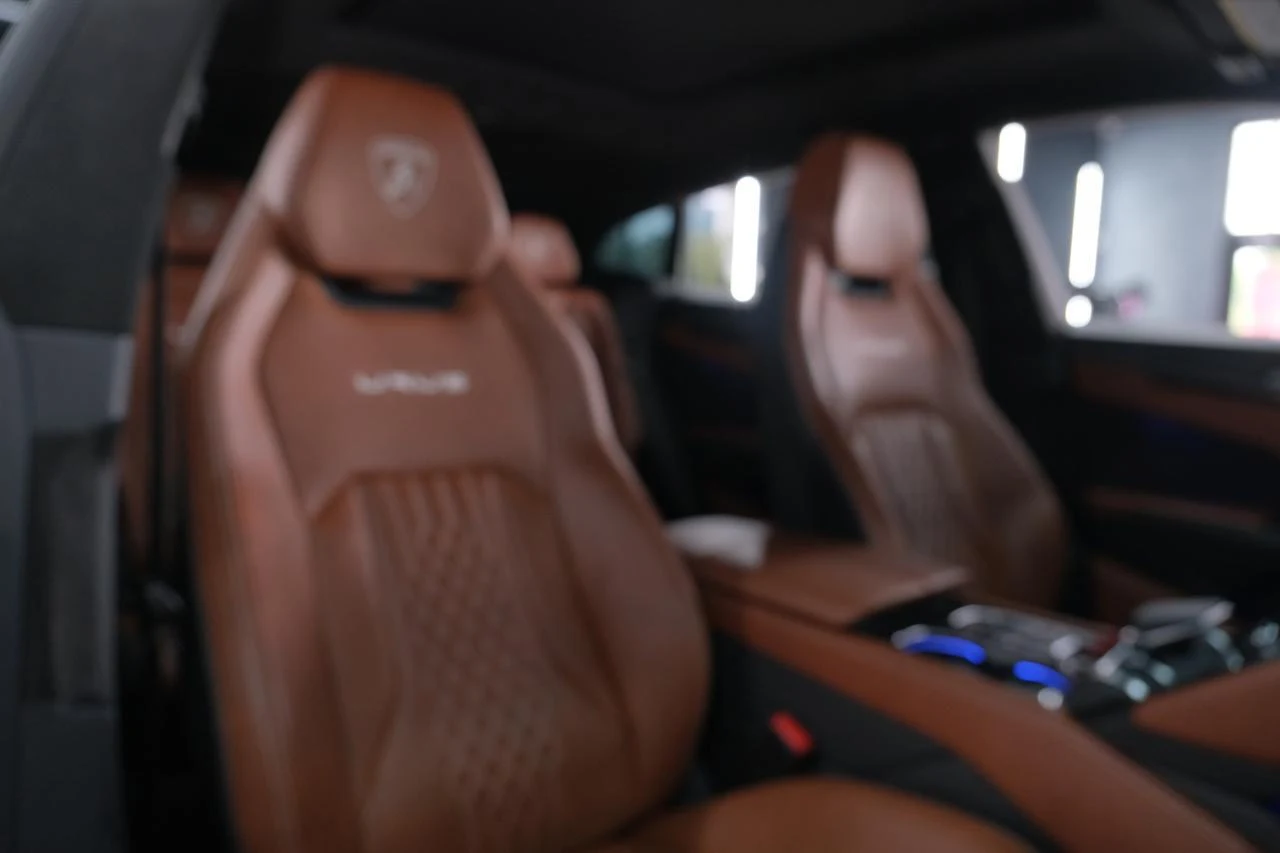 2023 Lamborghini Urus S Widebody, 17/20