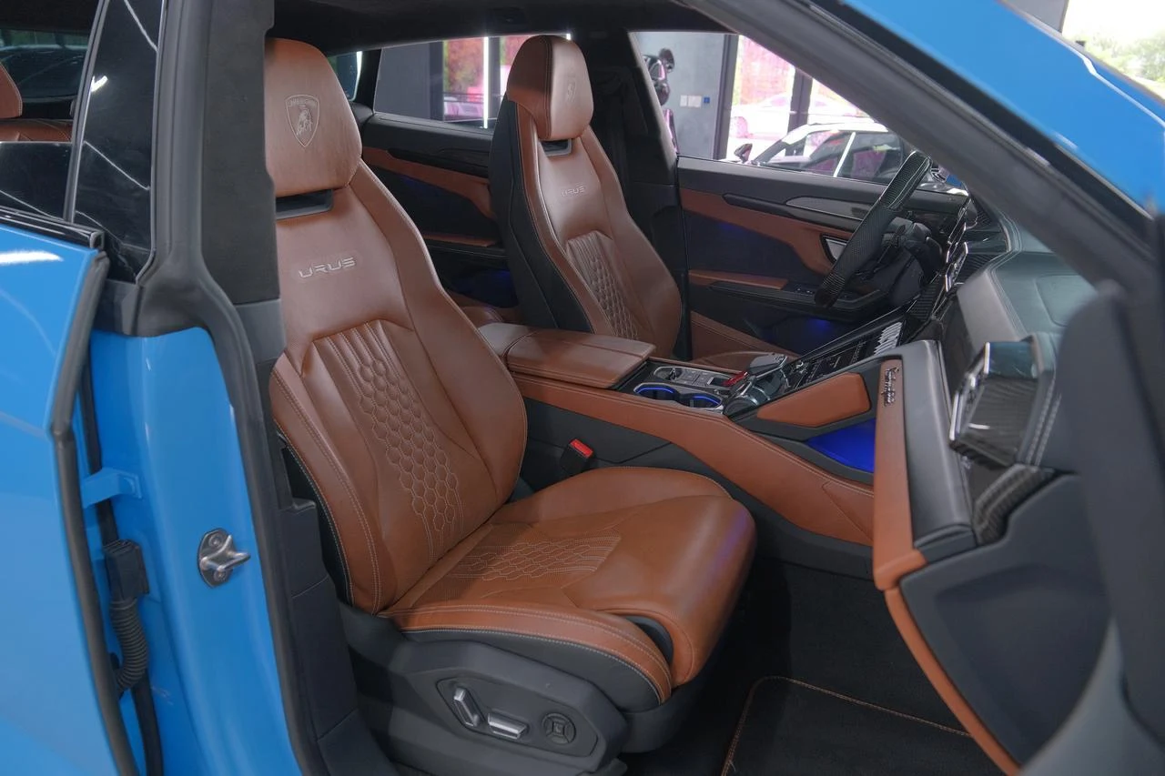 2023 Lamborghini Urus S Widebody, 19/20