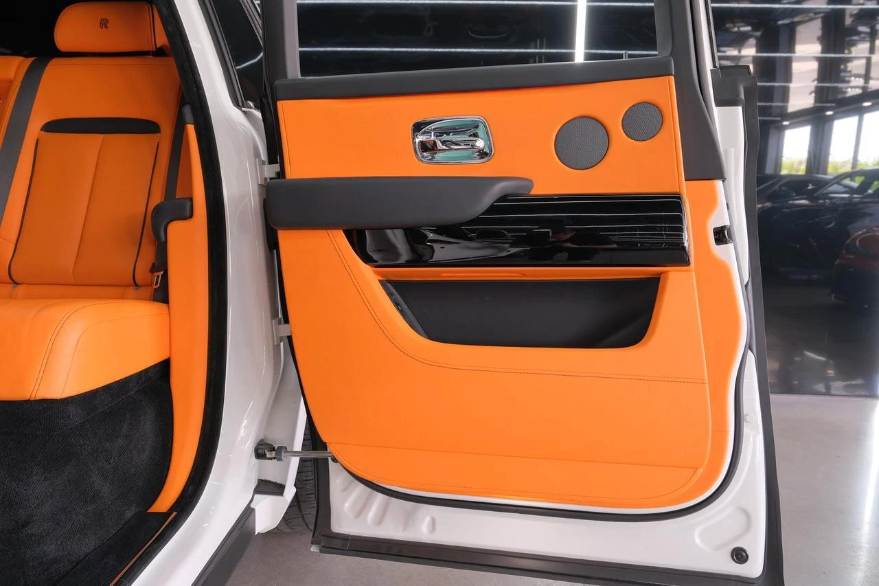 2021 Rolls-Royce Cullinan, 19/20