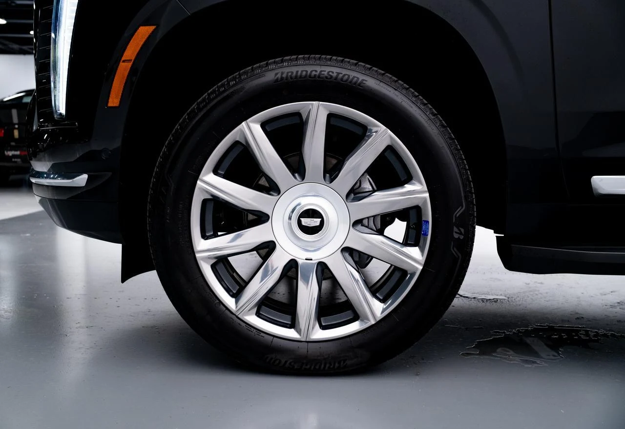 2026 Cadillac Escalade ESV Bulletproof (5th Generation), 6/20