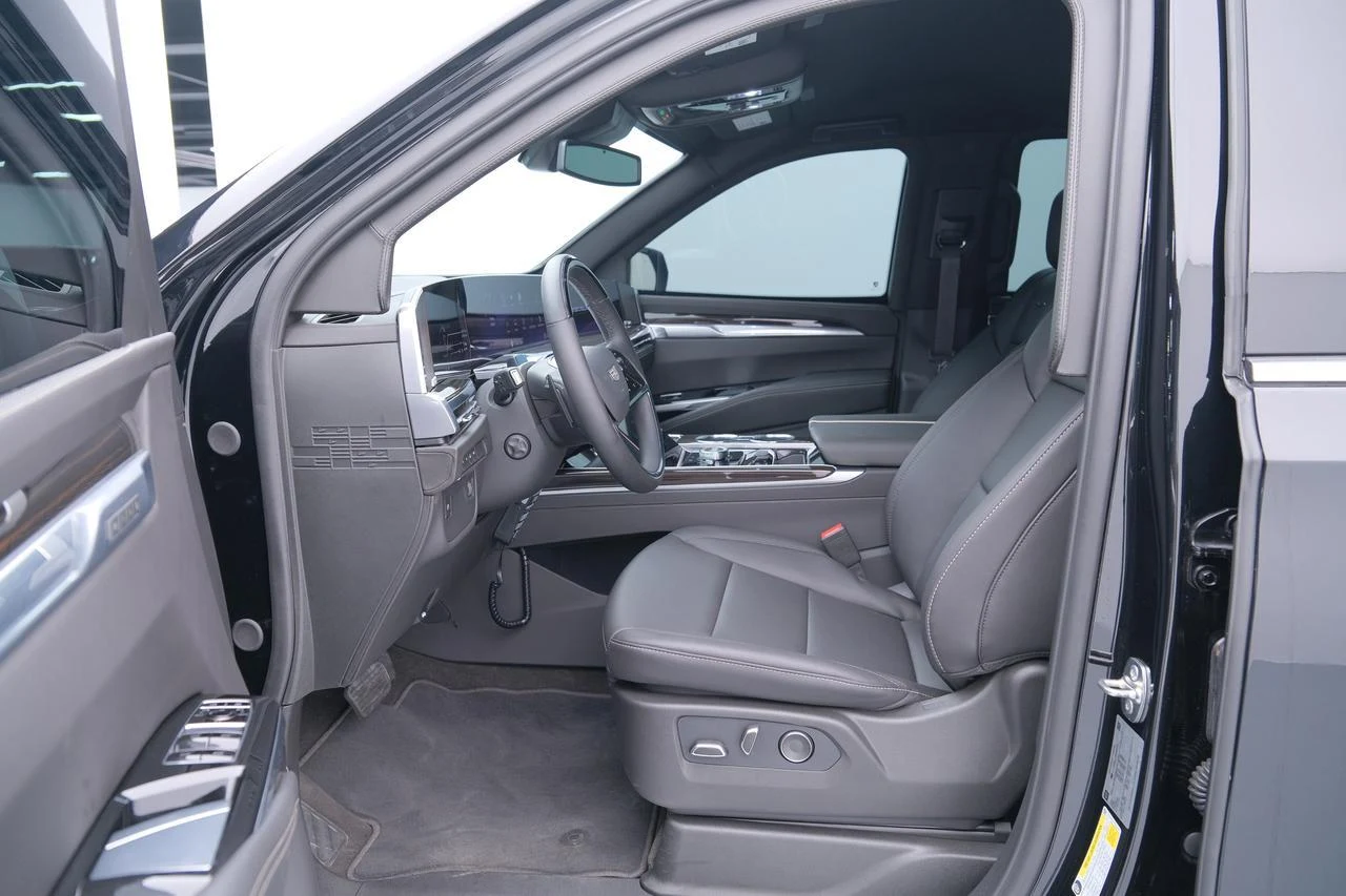 2026 Cadillac Escalade ESV Bulletproof (5th Generation), 8/20