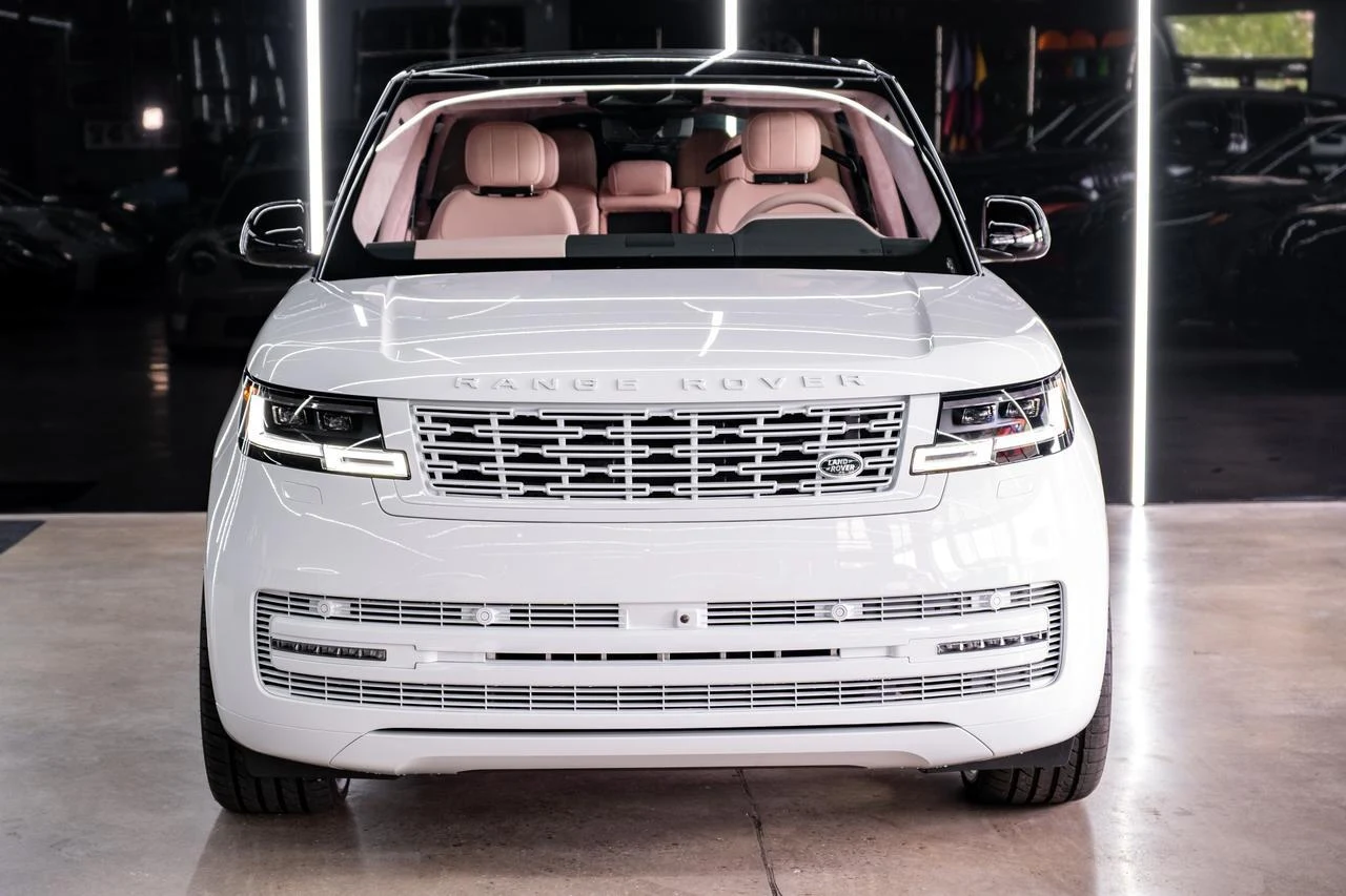 2026 Land Rover Range Rover SE (L460), 3/20