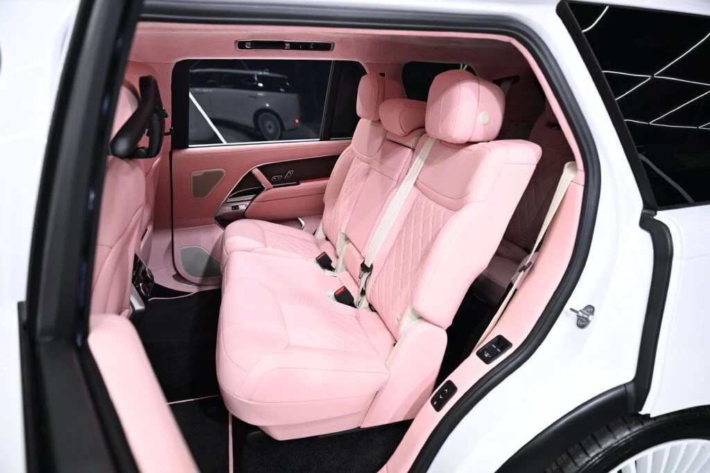 2026 Land Rover Range Rover SE (L460), 17/20