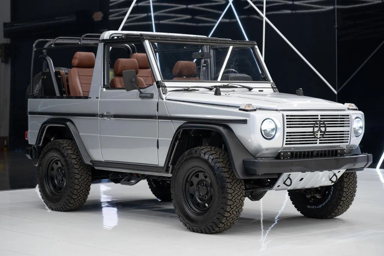 1992 Mercedes-Benz 250 GD Wolf Touring Design, 6/20