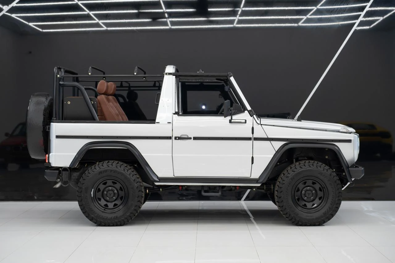 1992 Mercedes-Benz 250 GD Wolf Touring Design, 7/20