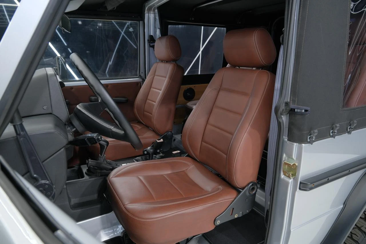 1992 Mercedes-Benz 250 GD Wolf Touring Design, 19/20