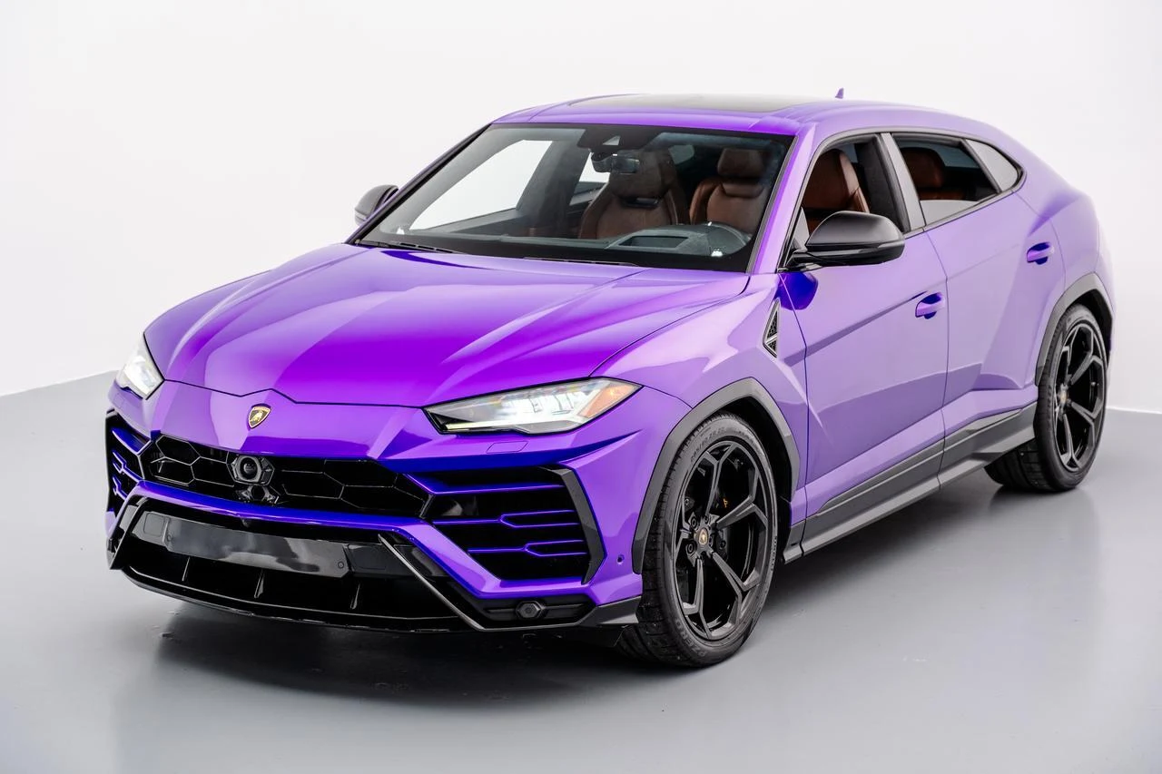 2020 Lamborghini Urus, 2/20