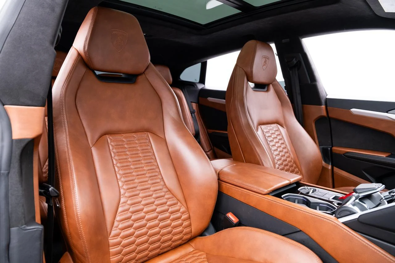 2020 Lamborghini Urus, 15/20
