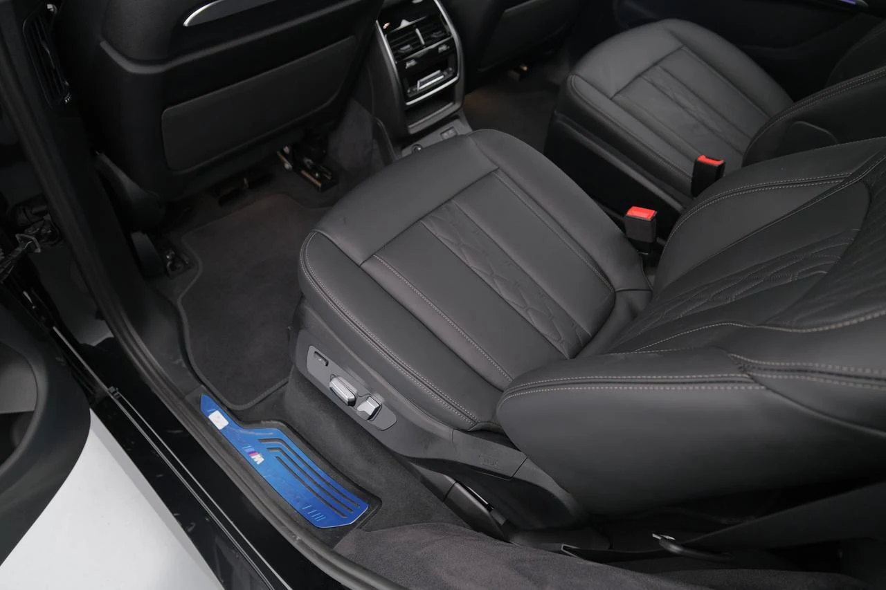 2025 BMW X7 M60i, 17/20