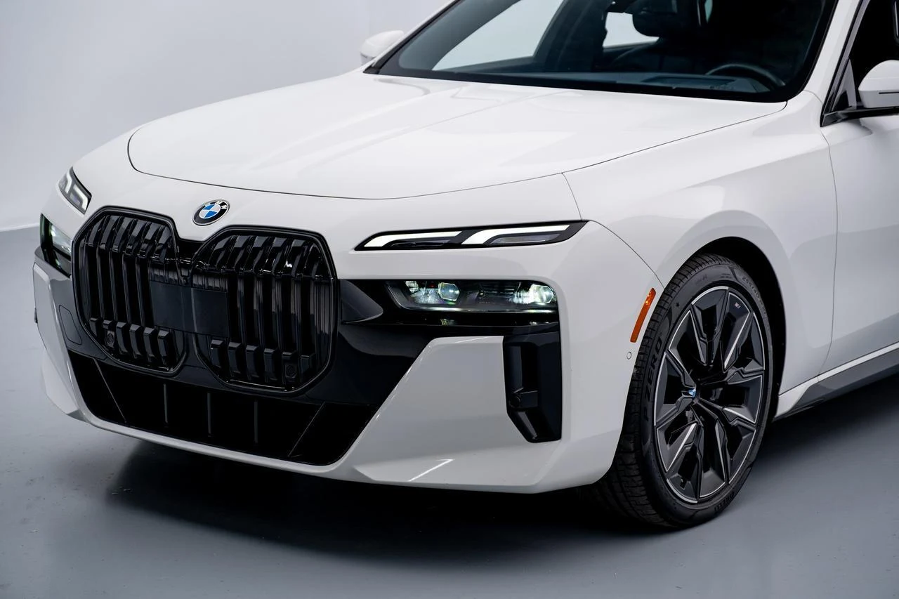 2025 BMW 740i (G70), 4/20