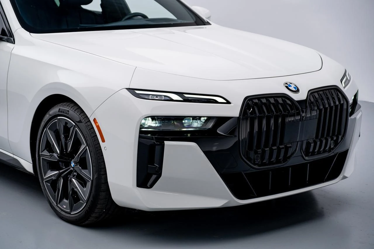 2025 BMW 740i (G70), 6/20
