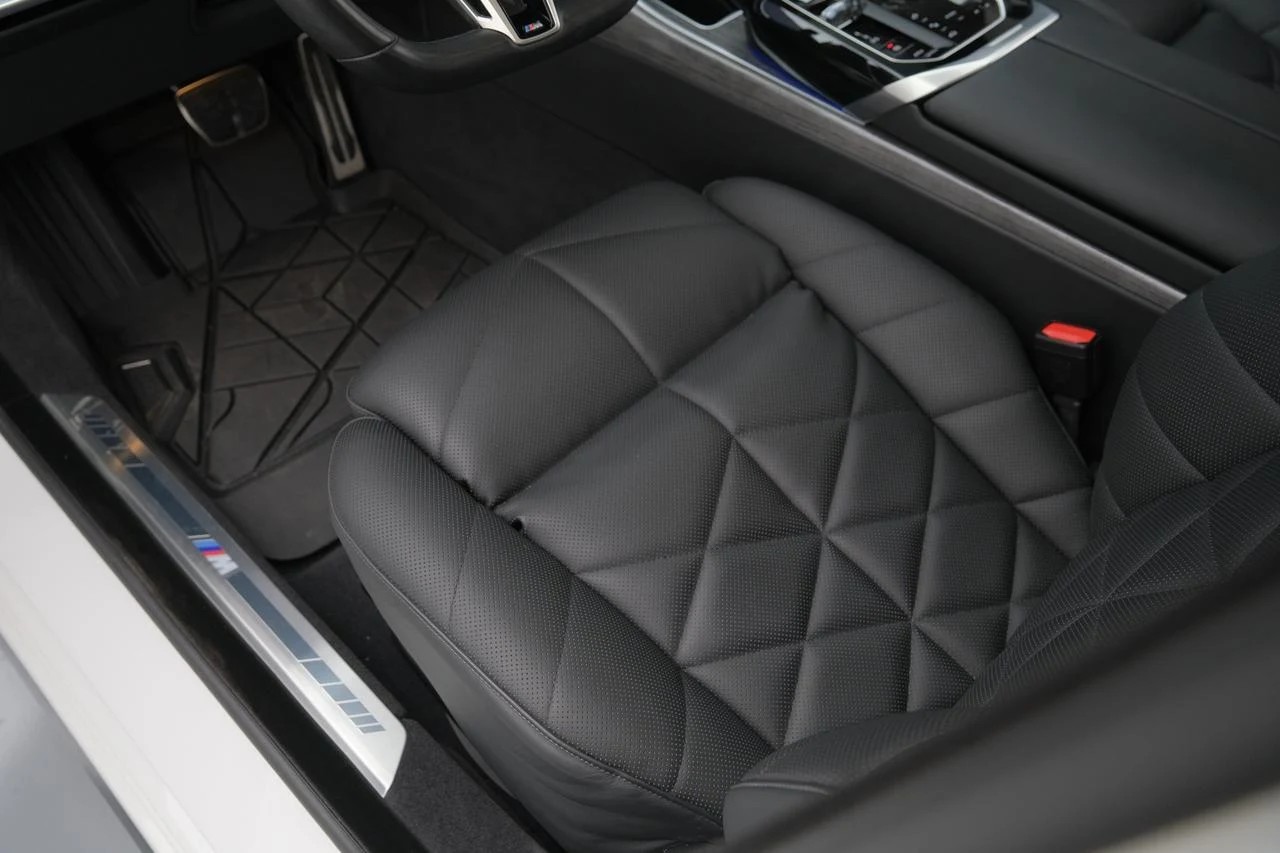 2025 BMW 740i (G70), 15/20