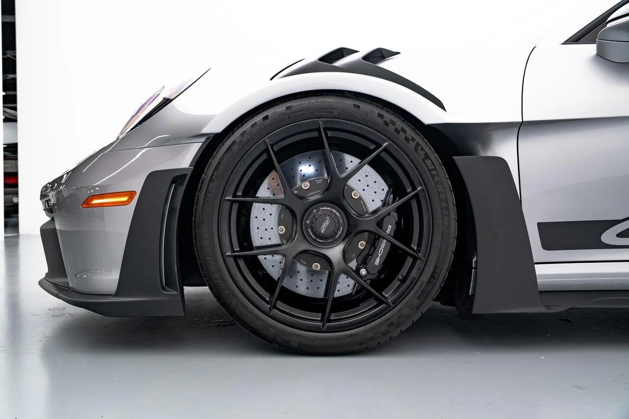 2025 Porsche 911 GT3 RS, 8/30