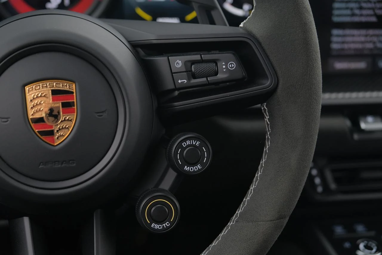 2025 Porsche 911 GT3 RS, 28/30
