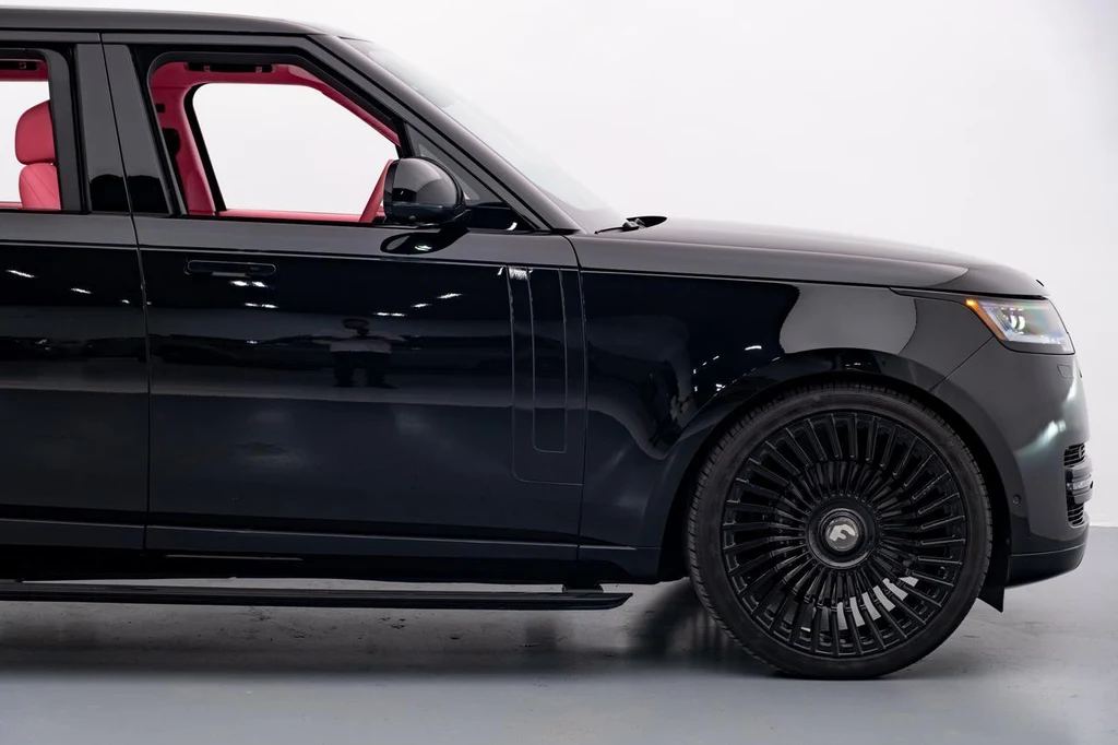 2025 Land Rover Range Rover SE LWB, 16/30