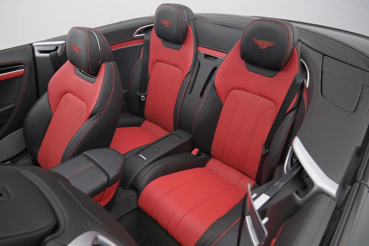 2020 Bentley Continental GT V8 Convertible, 13/30