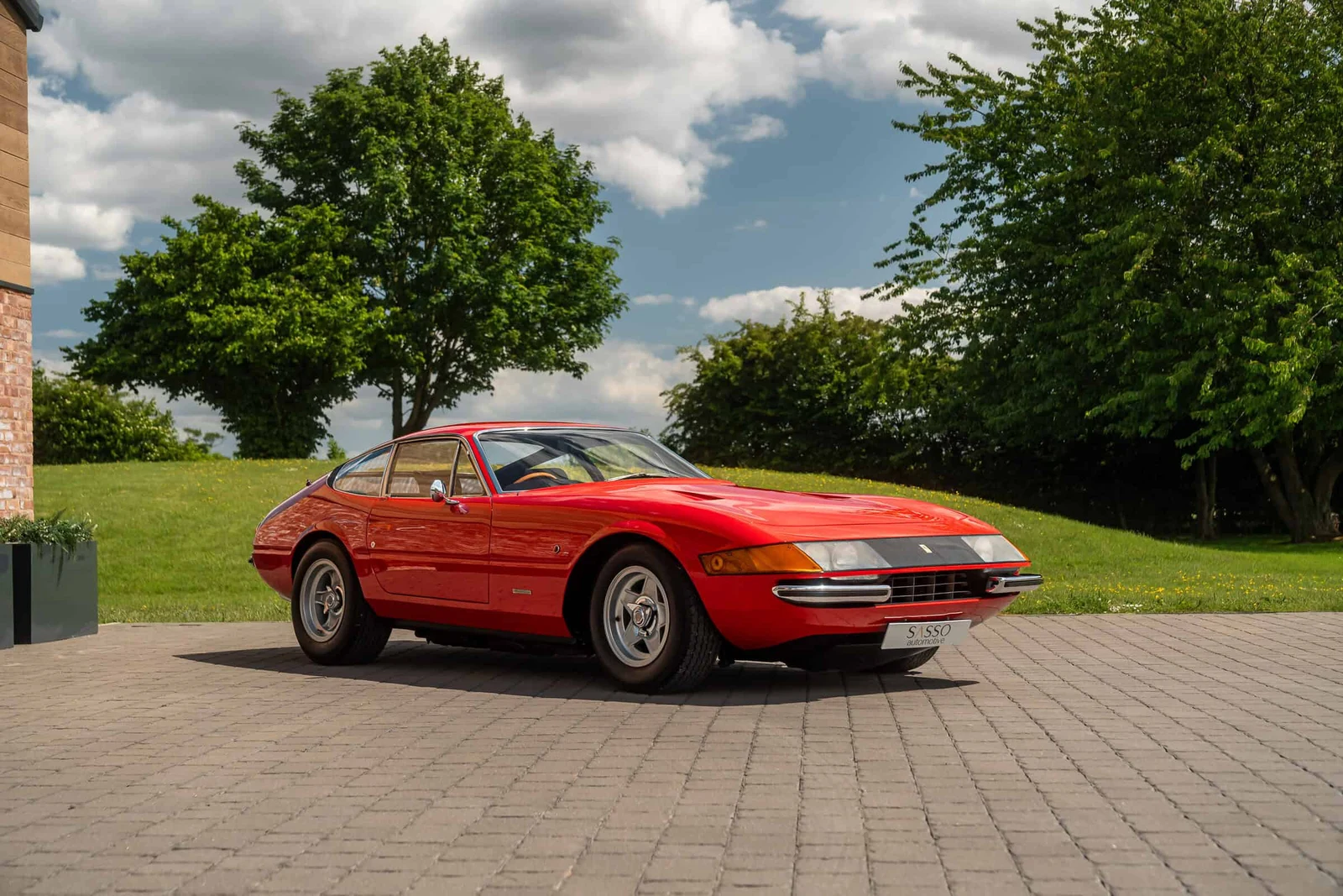 Ferrari 365 GTB/4 Daytona, 2/10