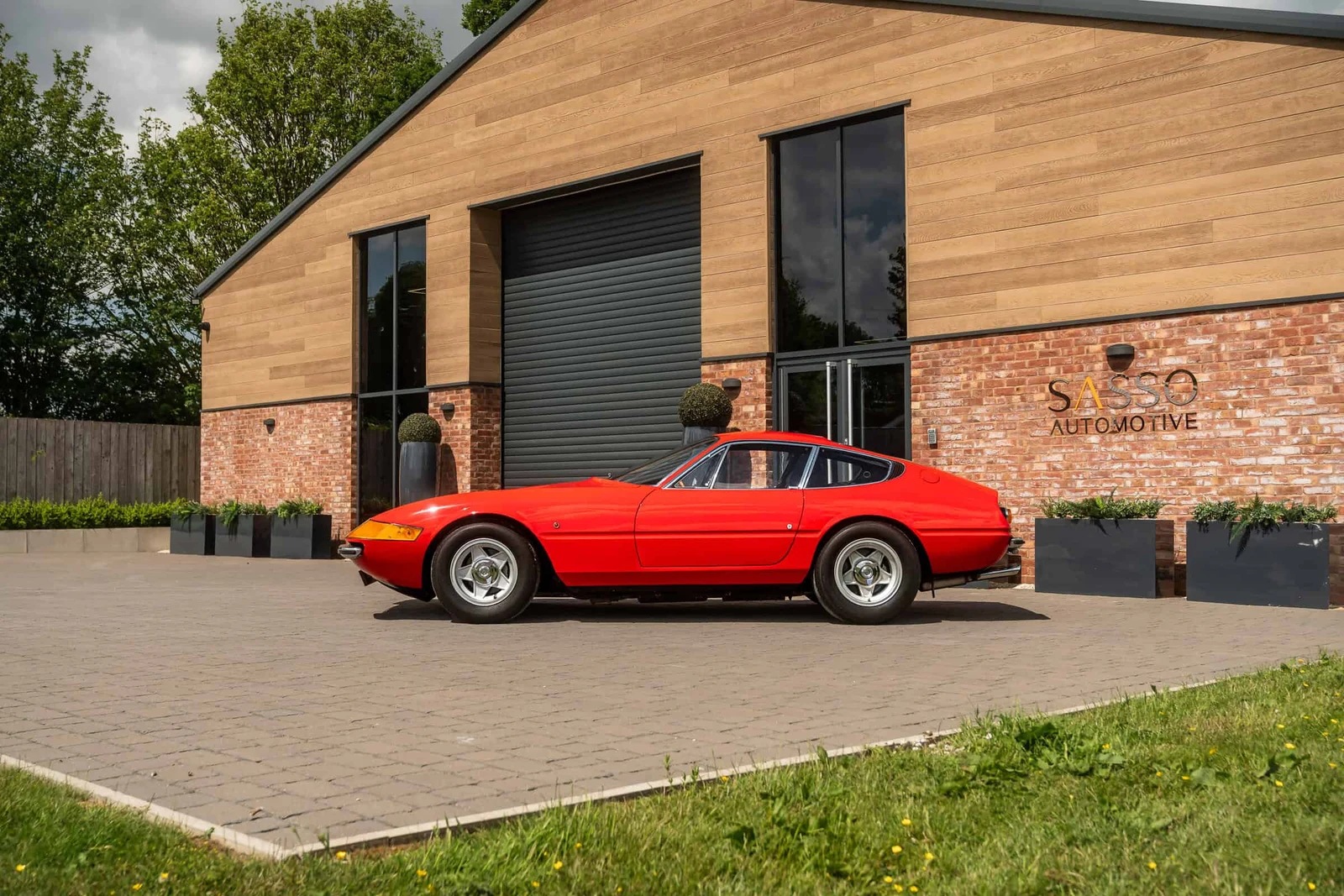 Ferrari 365 GTB/4 Daytona, 5/10