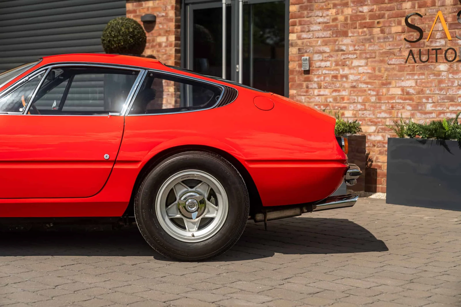 Ferrari 365 GTB/4 Daytona, 8/10