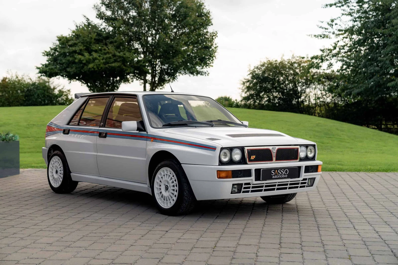 Lancia Delta Integrale Martini 5, 6/10