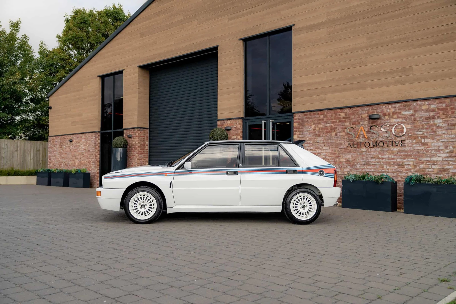 Lancia Delta Integrale Martini 5, 8/10