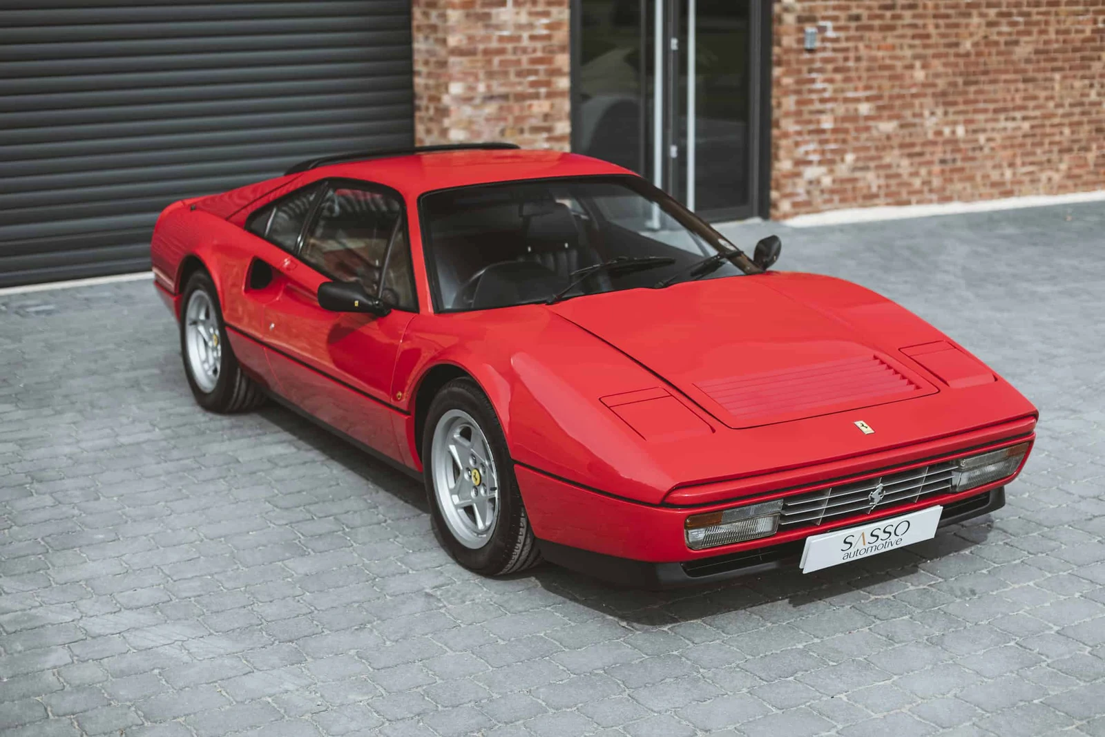 Ferrari 328 GTB, 4/10