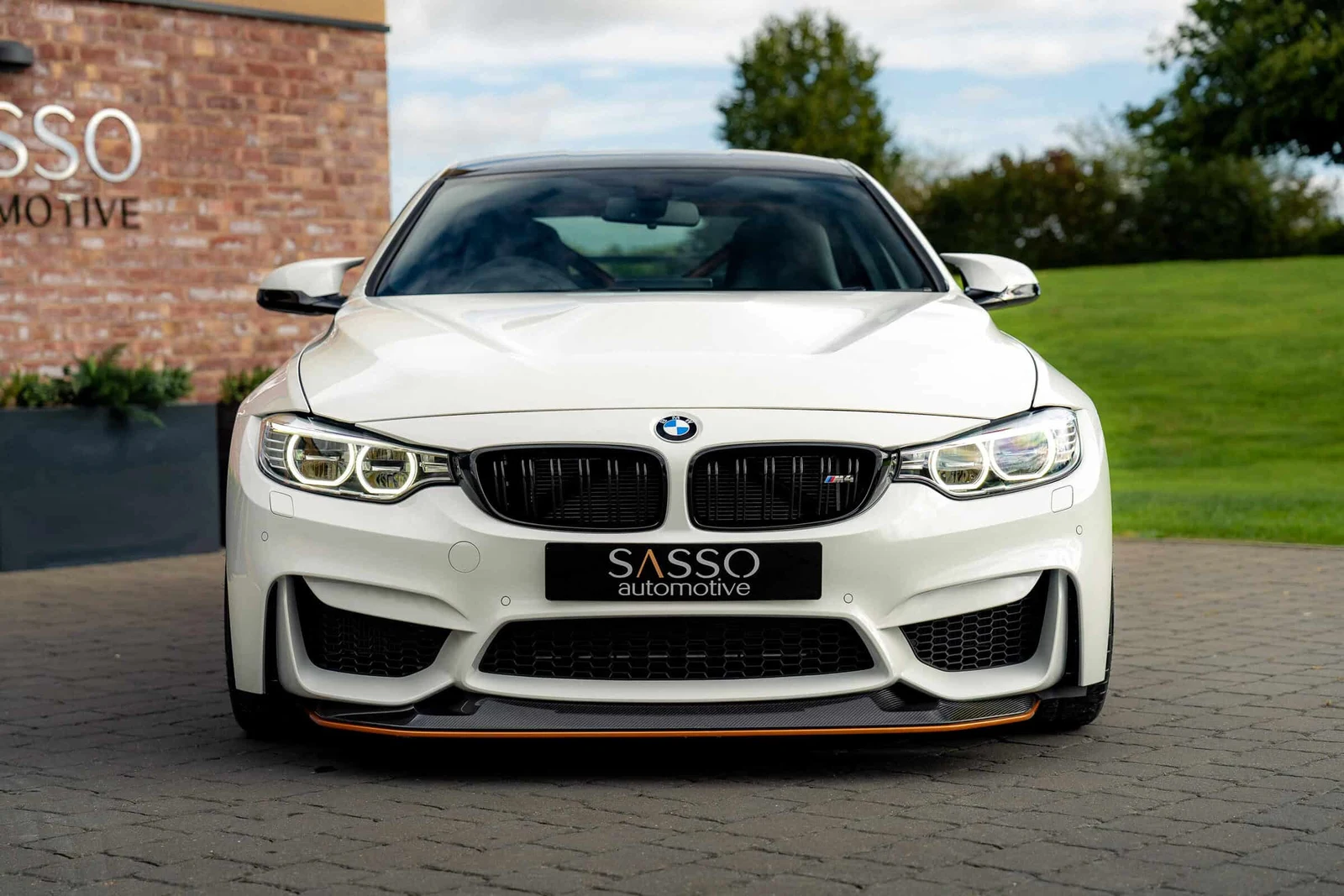 BMW M4 GTS, 6/10