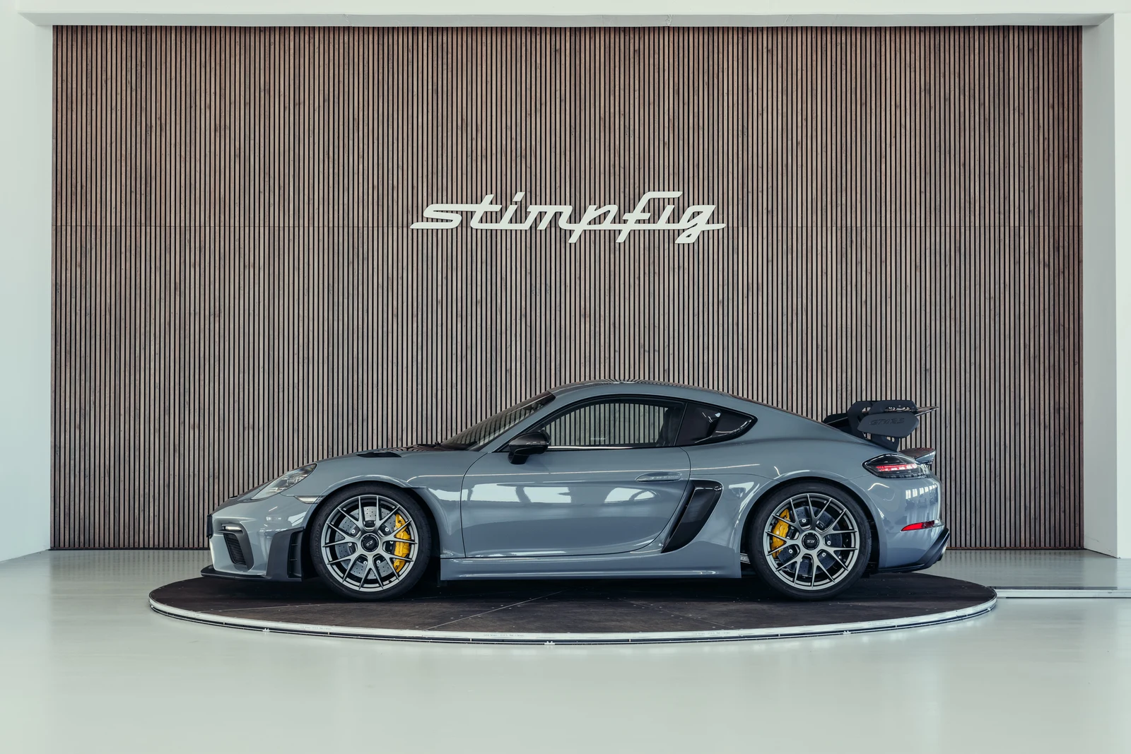 Porsche 718 Cayman GT4 RS, 2/10