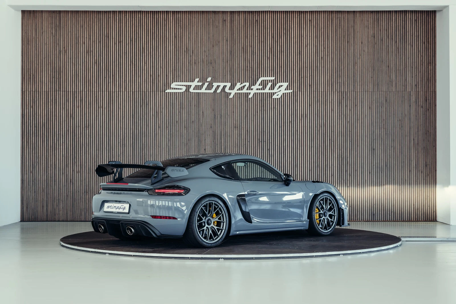 Porsche 718 Cayman GT4 RS, 4/10