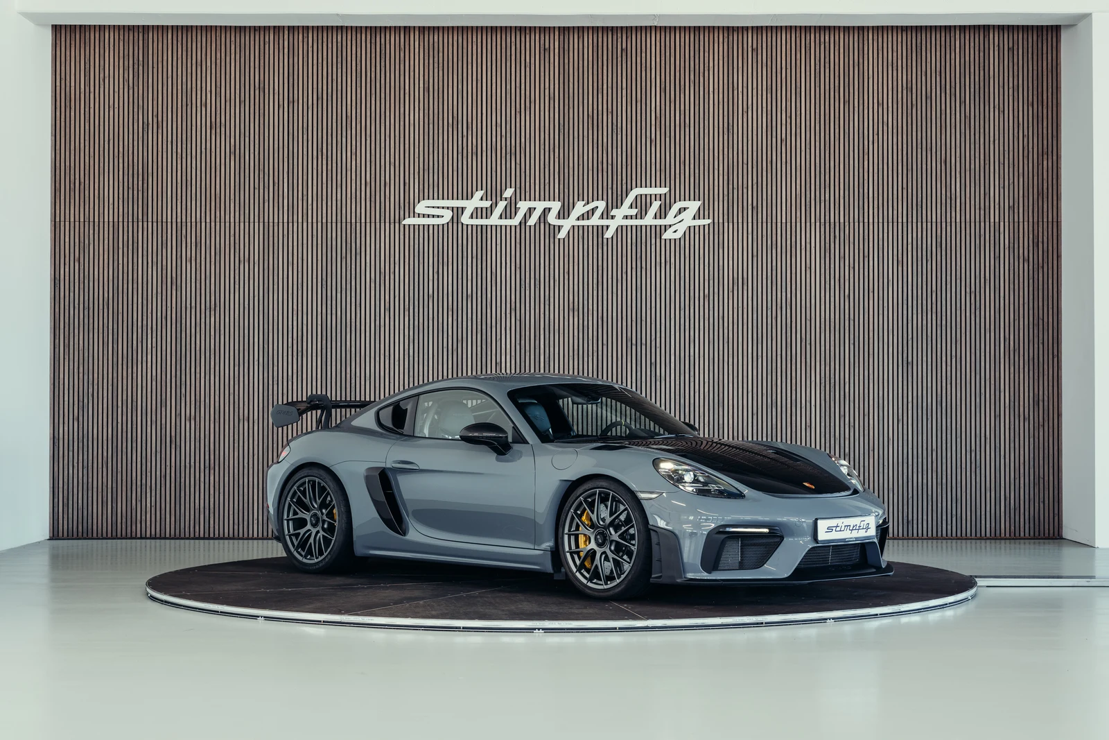 Porsche 718 Cayman GT4 RS, 6/10