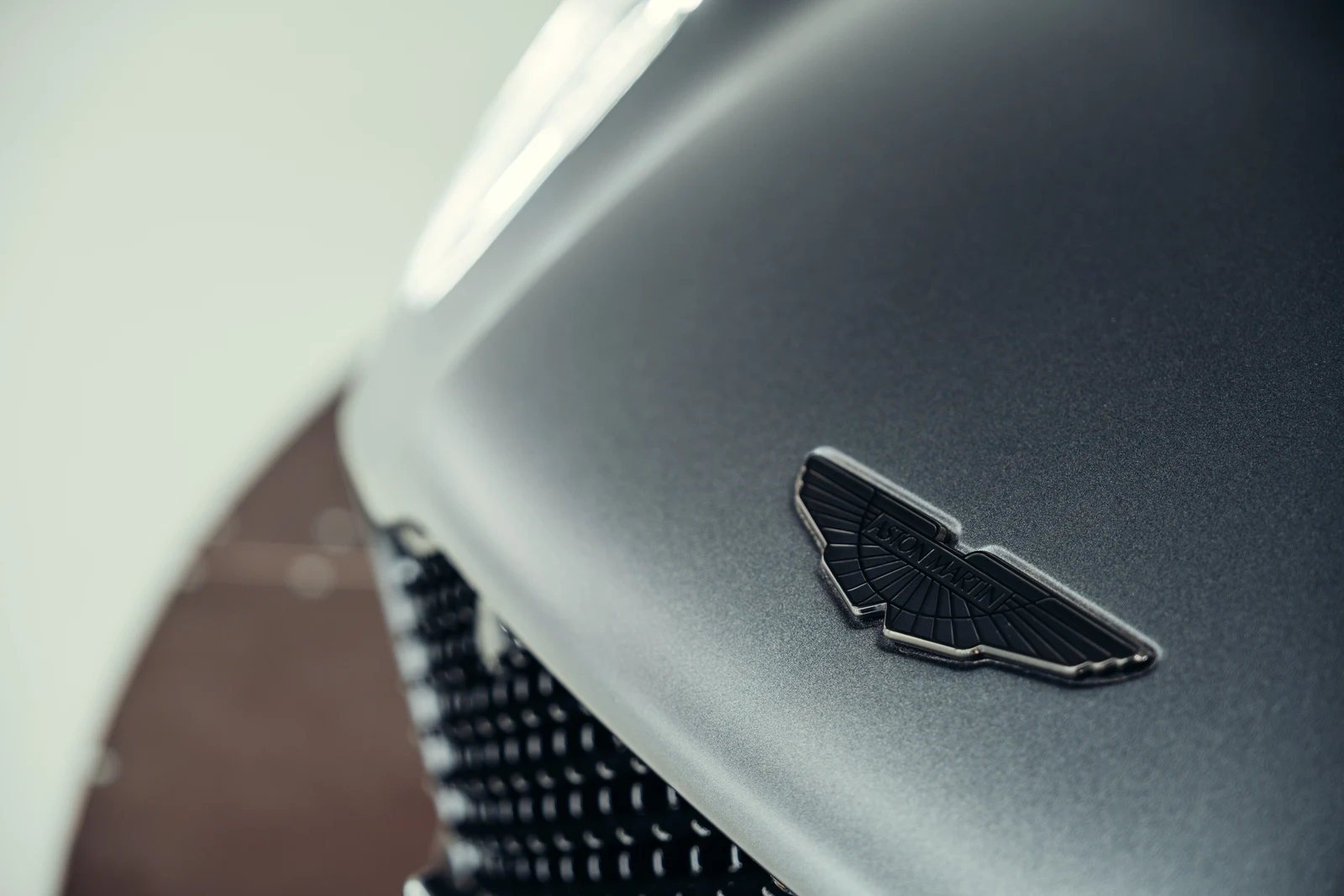 Aston Martin DBS 770 Ultimate Volante, 9/10
