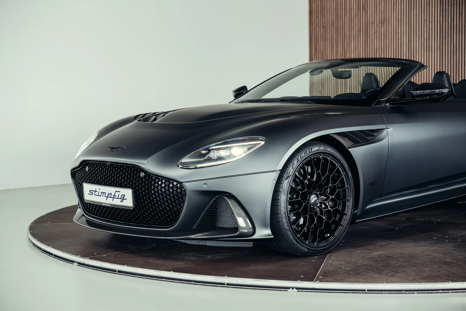 Aston Martin DBS 770 Ultimate Volante, 10/10