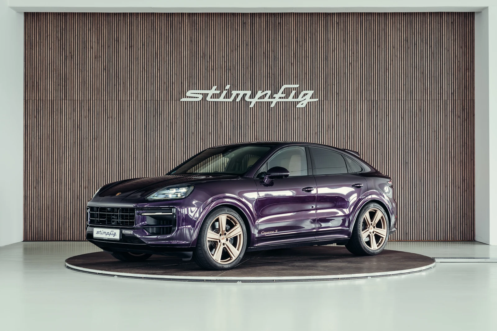 Porsche Cayenne S Coupé, full-car front three-quarter view.