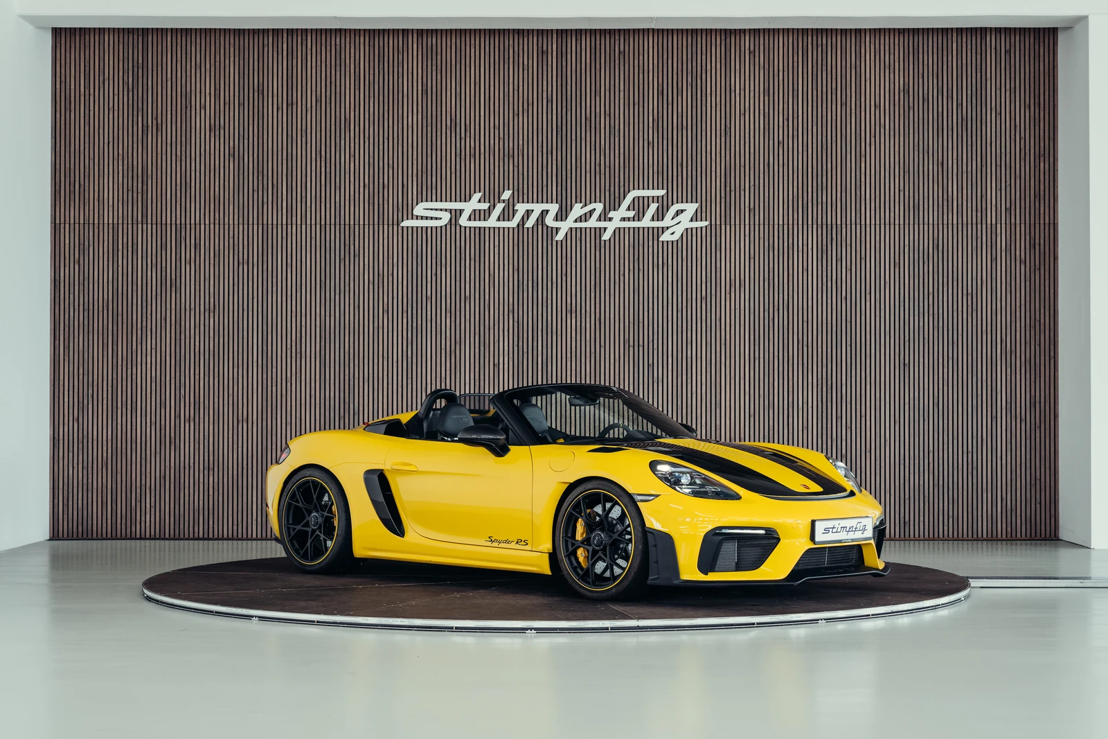 Porsche 718 Spyder RS, 7/10