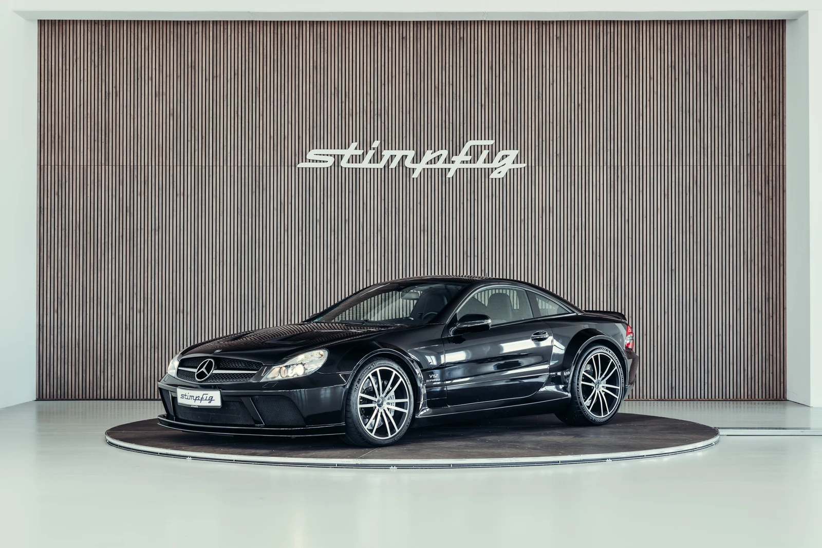 Mercedes-AMG SL 65 Black Series, full-car front three-quarter view.