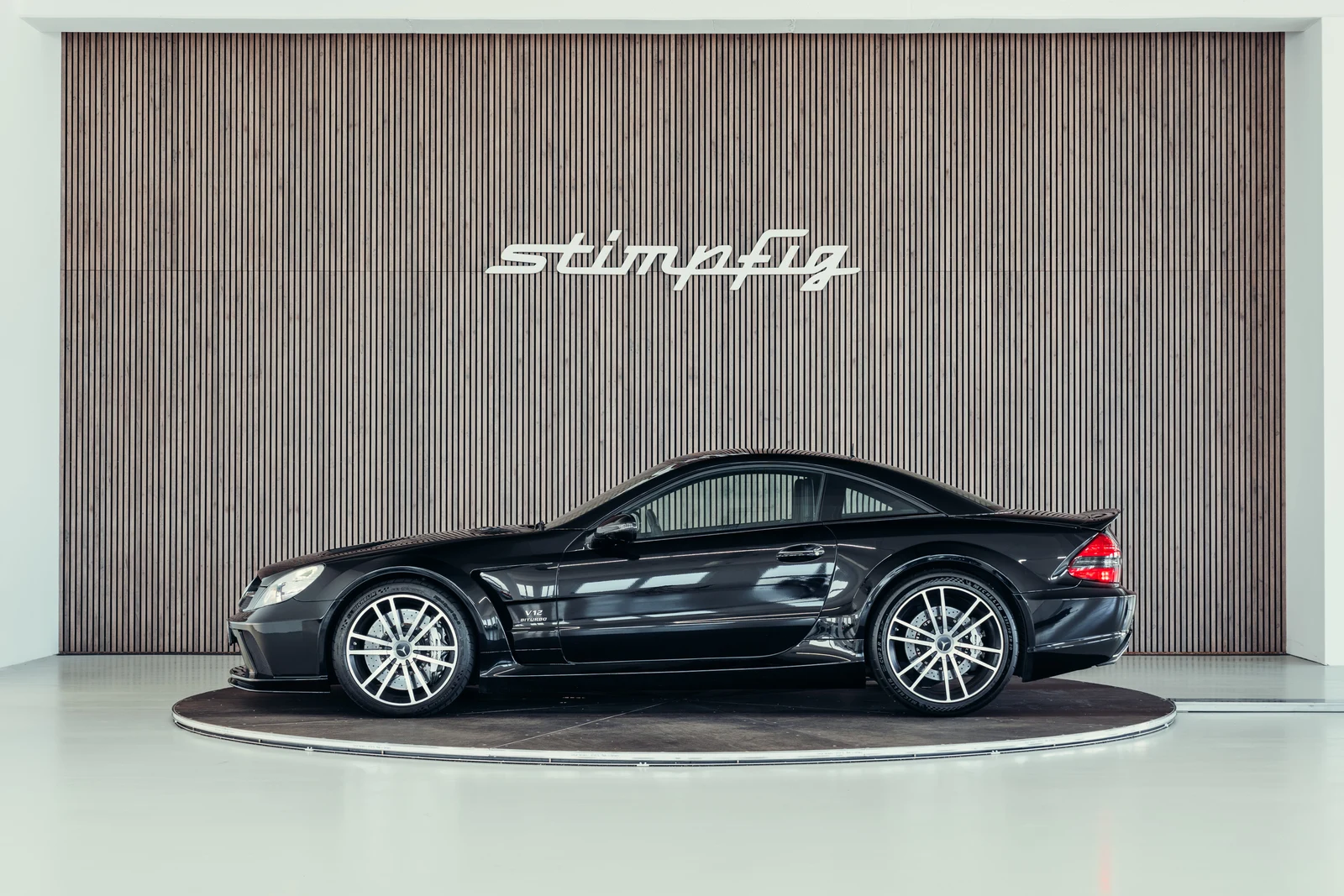 Mercedes-AMG SL 65 Black Series, 2/10