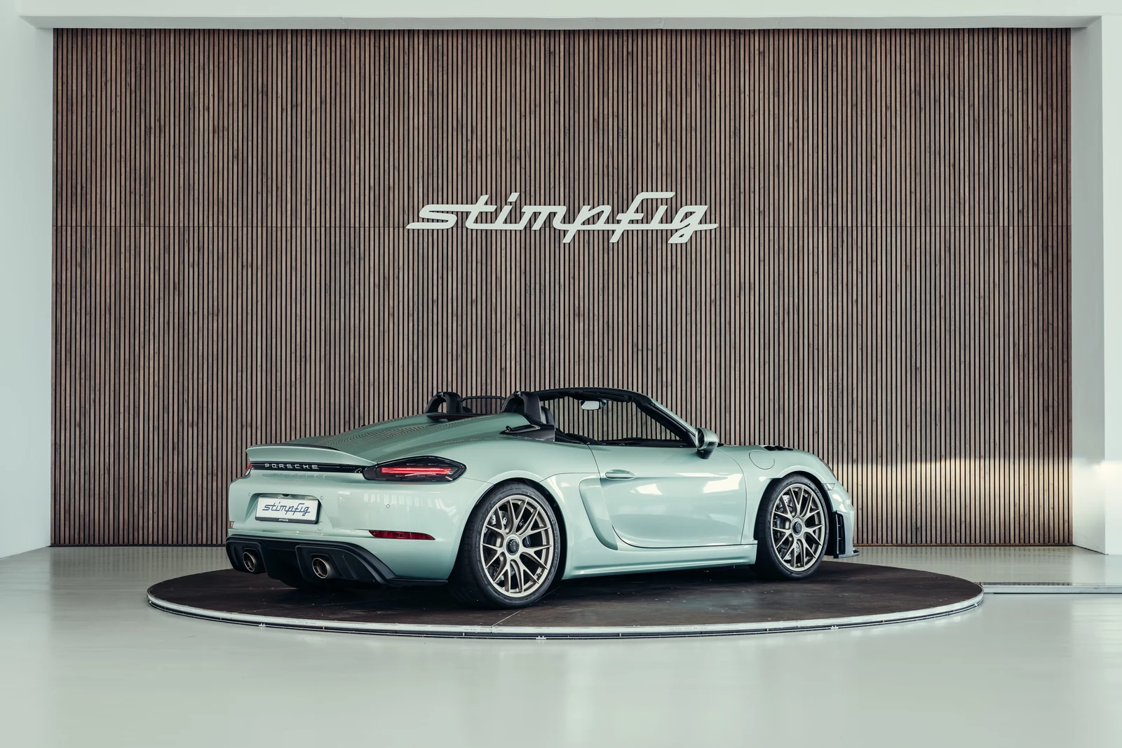 Porsche 718 Spyder RS, 5/10