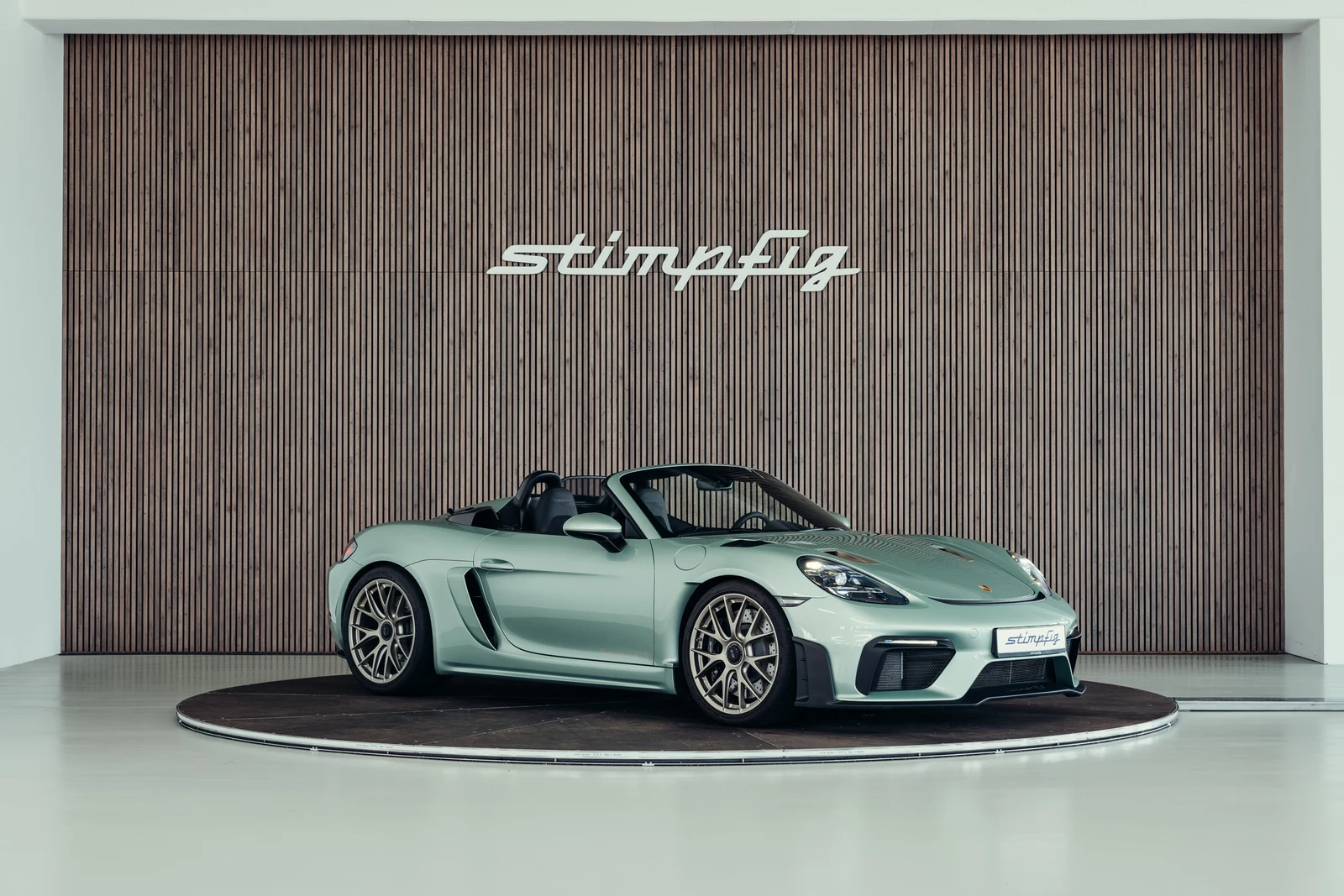 Porsche 718 Spyder RS, 7/10