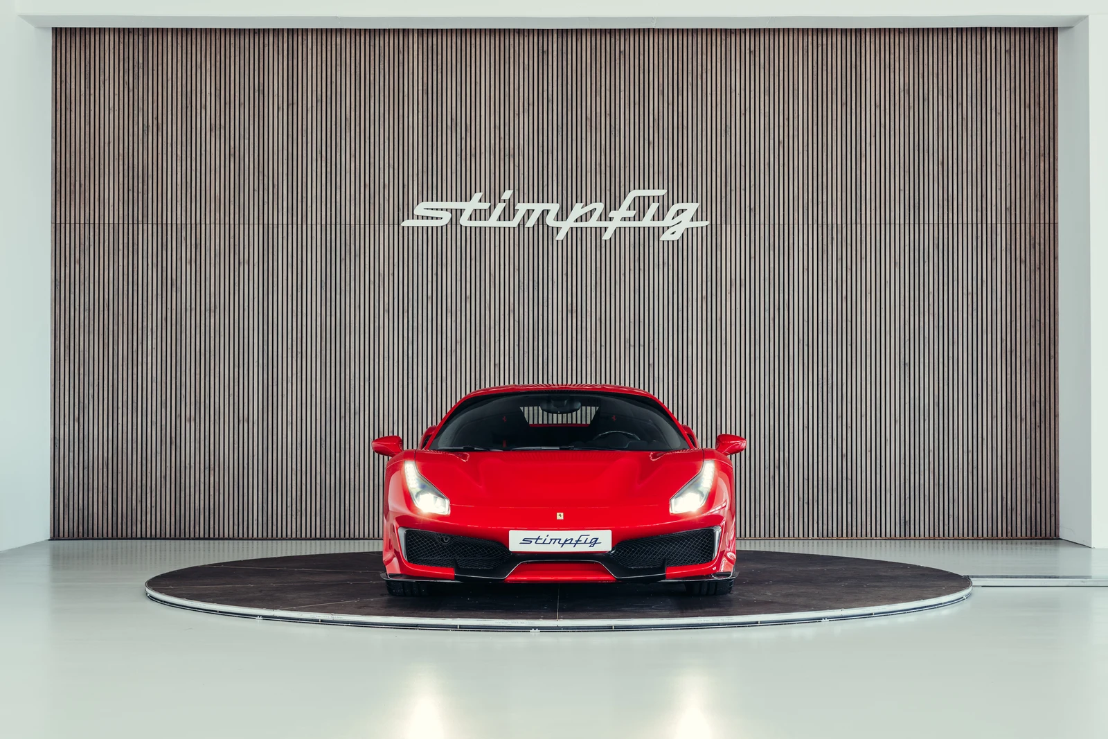 Ferrari 488 Pista, 8/10