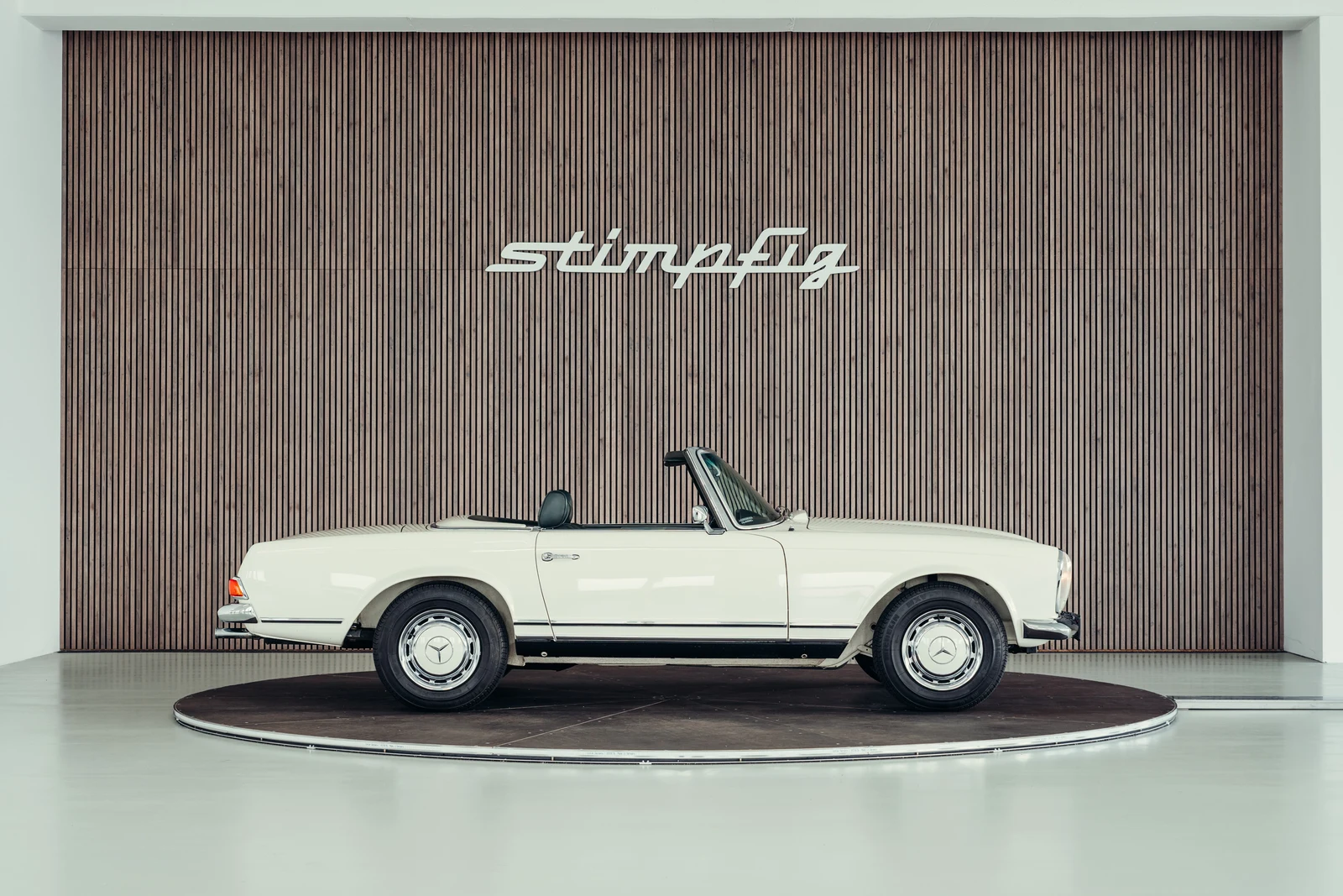 Mercedes-Benz 280 SL Pagode, 6/10