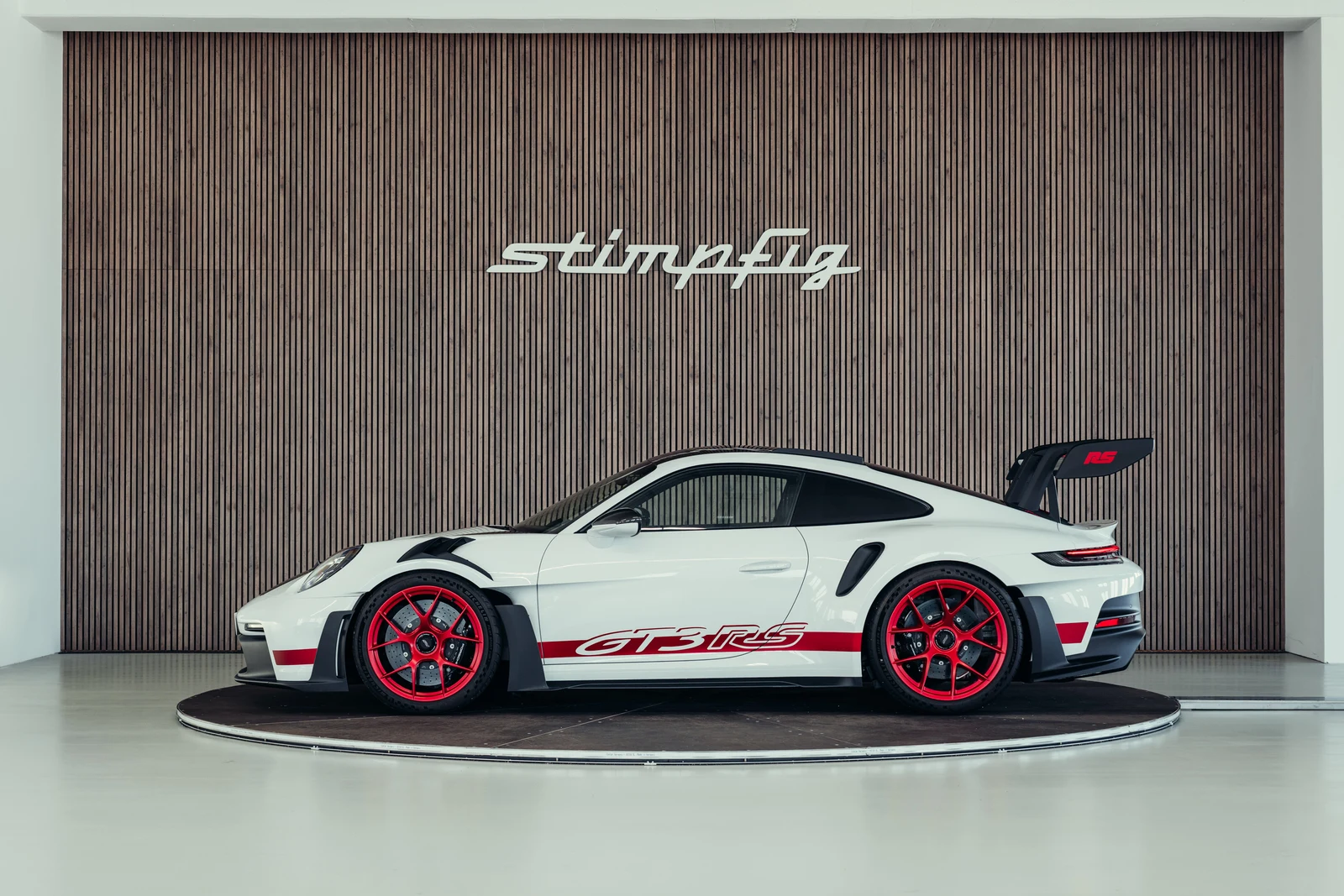 Porsche 911 (992.1) GT3 RS, 2/10