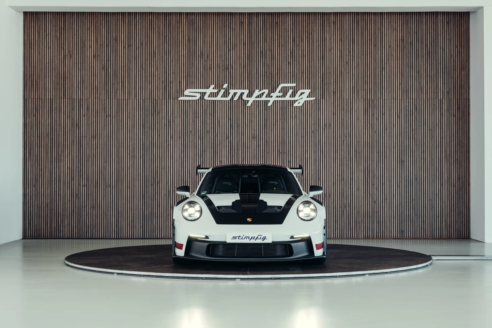 Porsche 911 (992.1) GT3 RS, 8/10