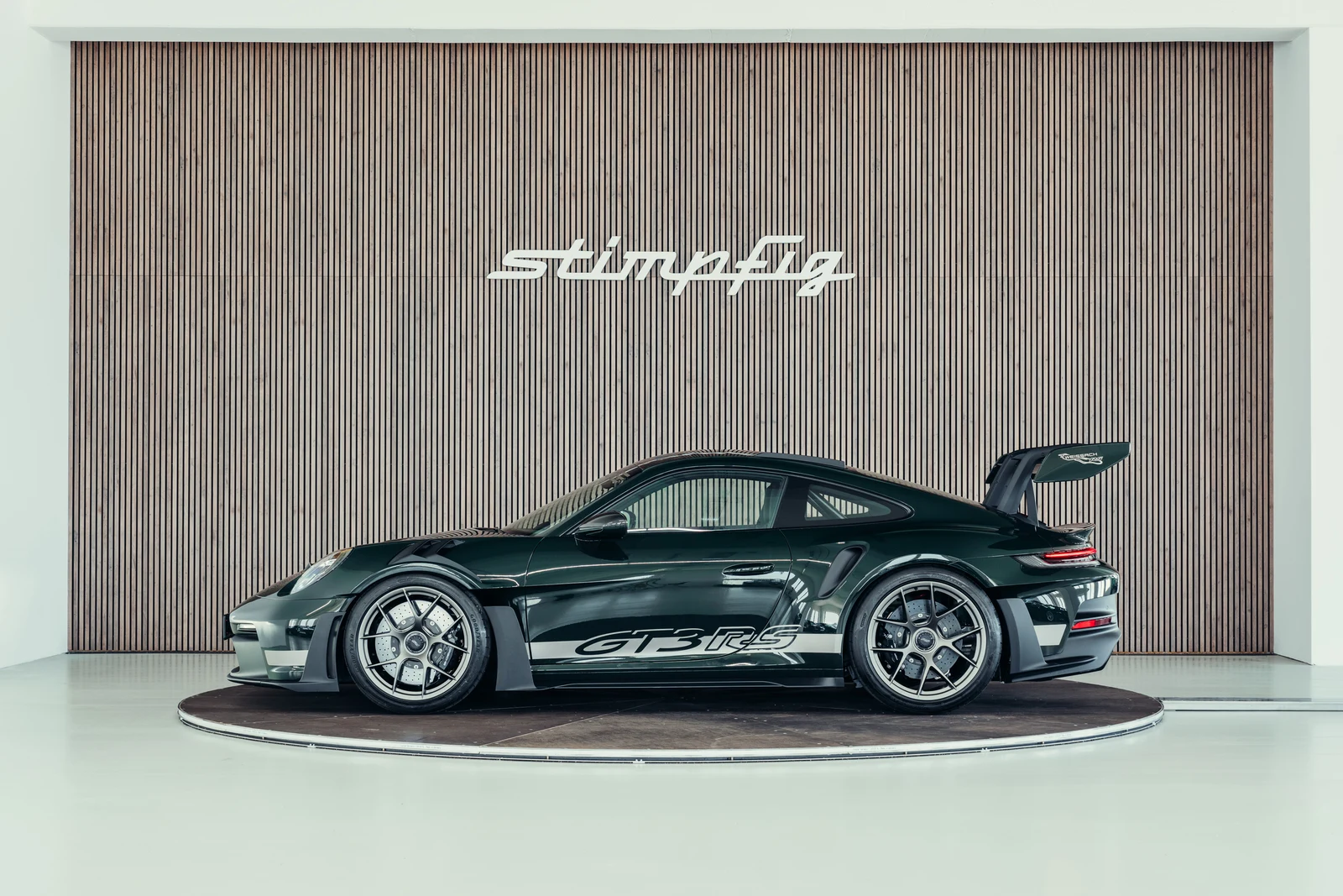 Porsche 911 (992) GT3 RS, 2/10