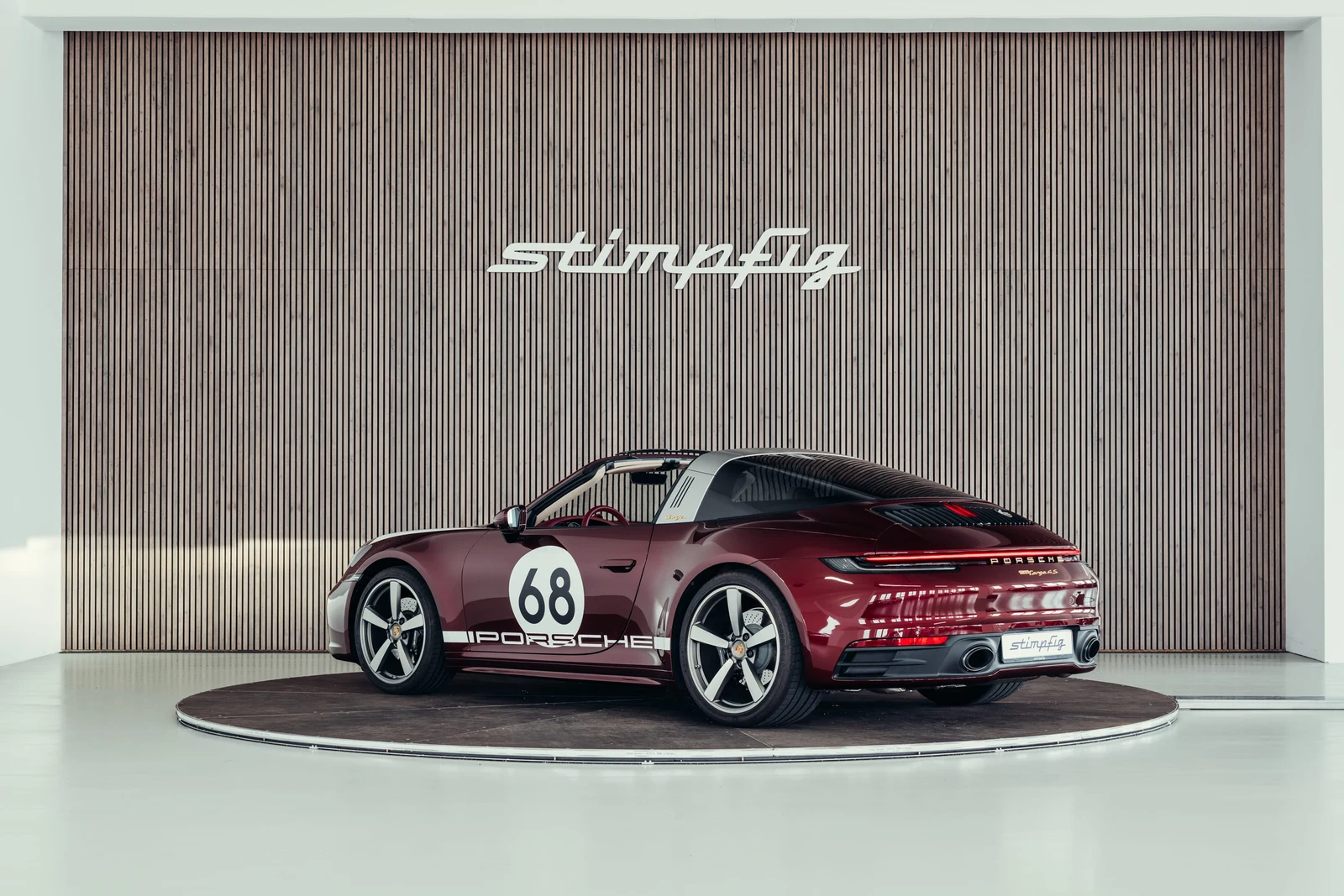 Porsche 911 (992.1) Targa 4S Heritage Design Edition, 3/10