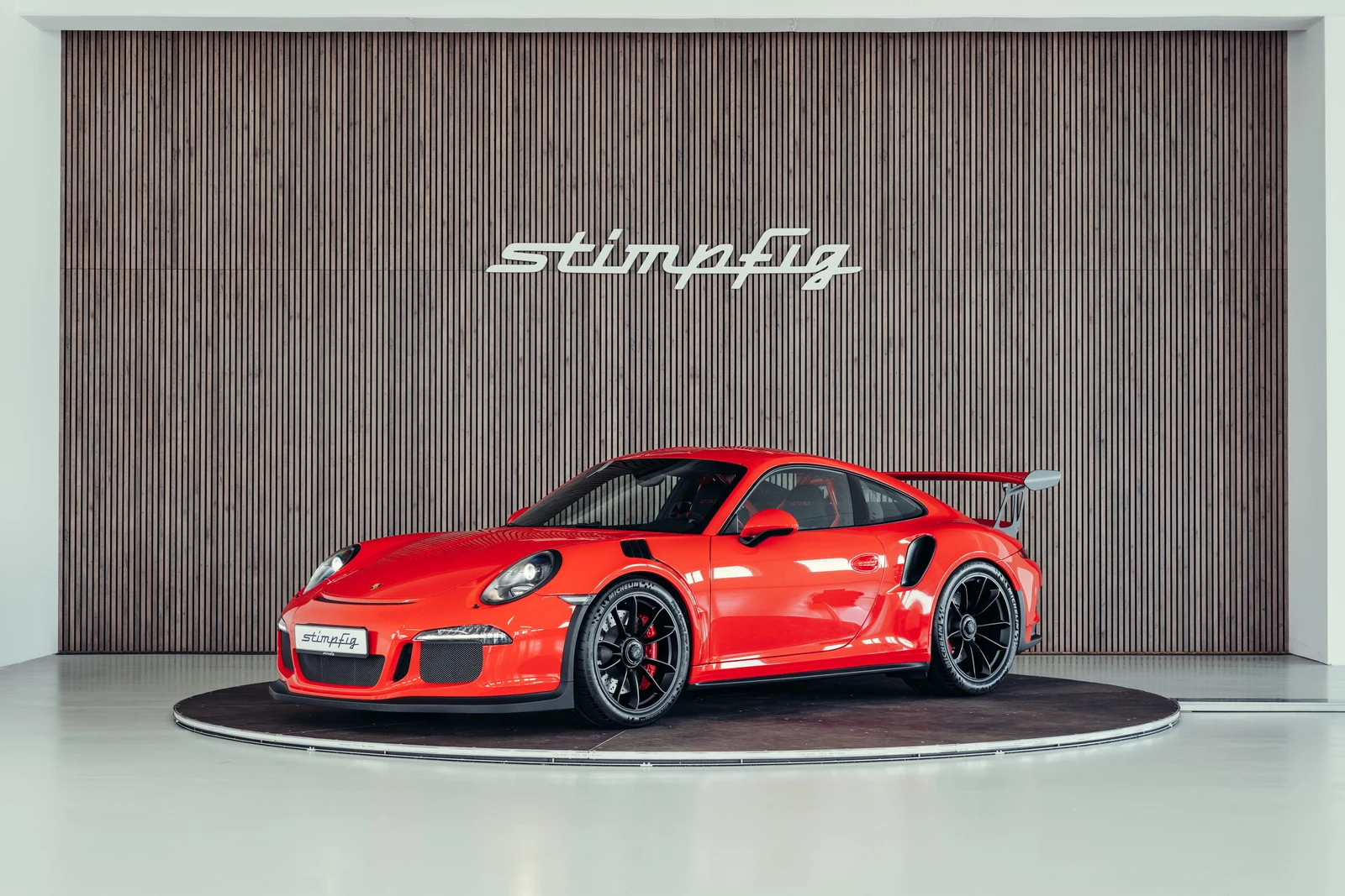 Porsche 911 (991.1) GT3 RS, full-car front three-quarter view.