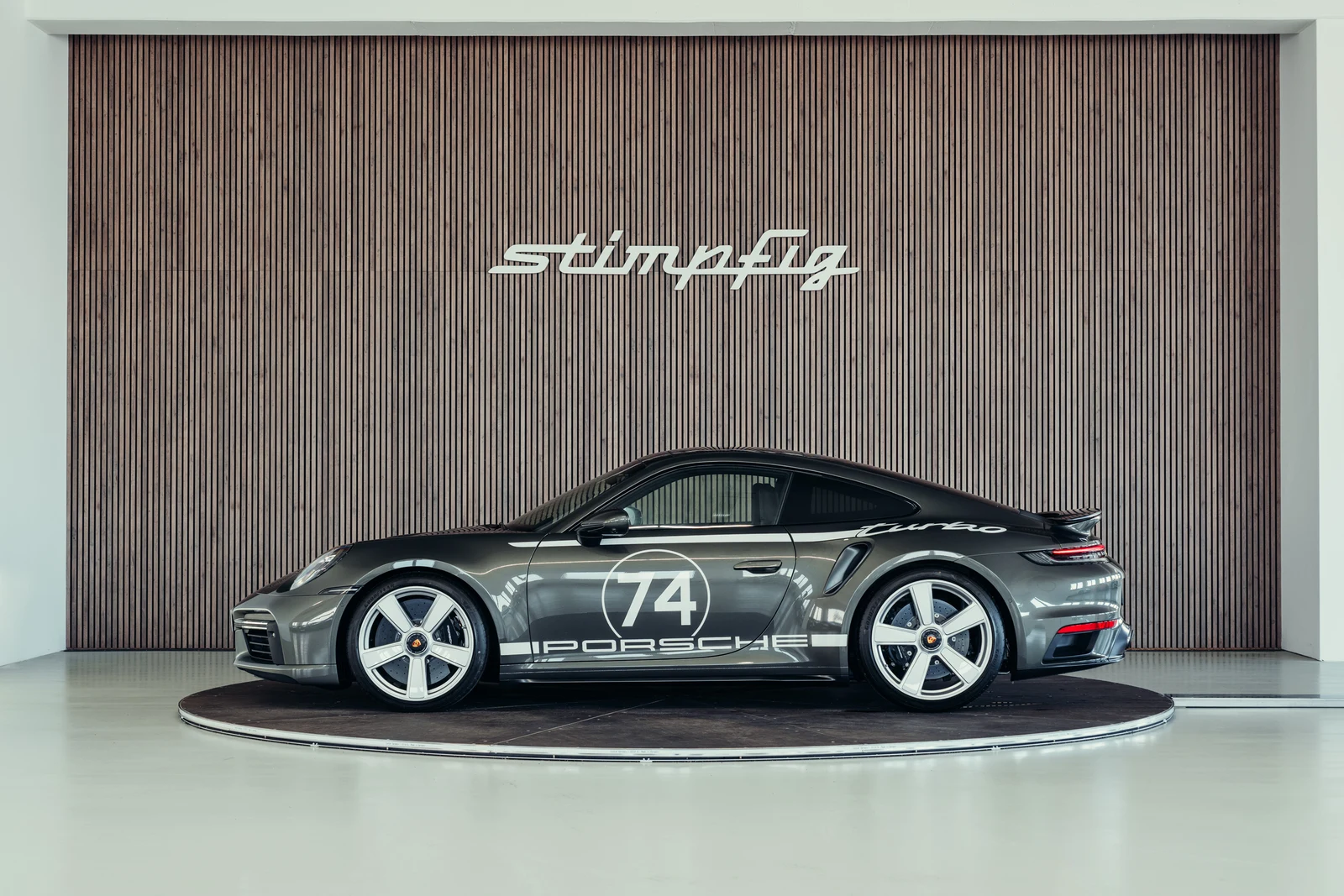 Porsche 911 (992) Turbo 50 Years, 2/10