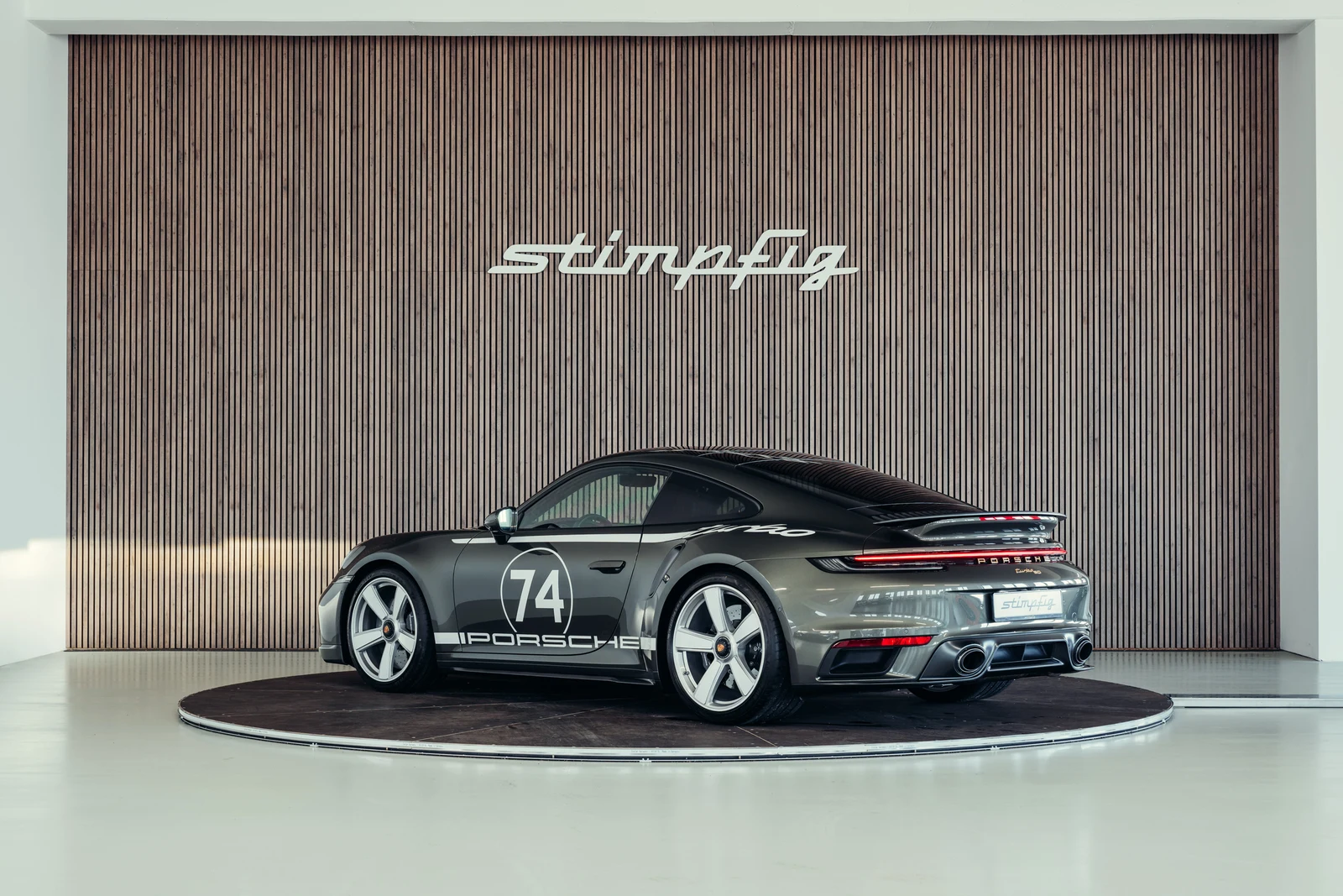Porsche 911 (992) Turbo 50 Years, 3/10