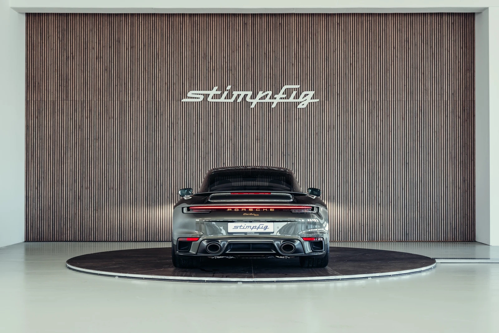 Porsche 911 (992) Turbo 50 Years, 4/10