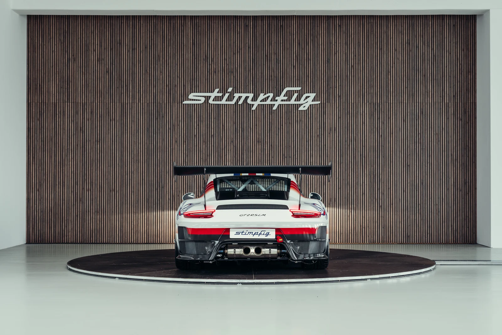 Porsche 911 (991.2) GT2 RS Clubsport LM, 4/10