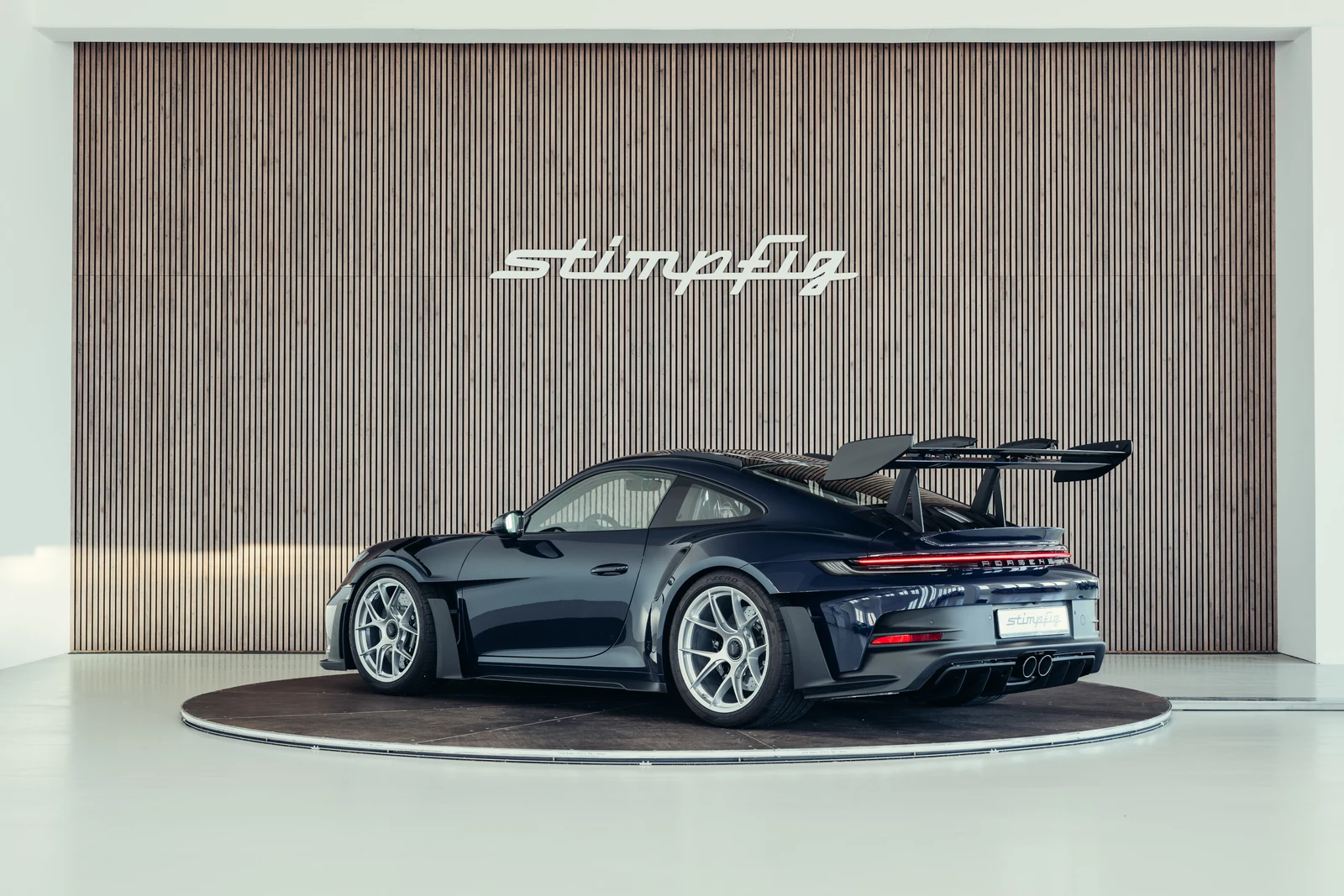 Porsche 911 (992.1) GT3 RS, 3/10